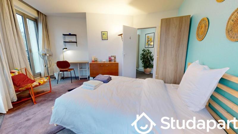 Chambre - 10 m² - 1 pièce