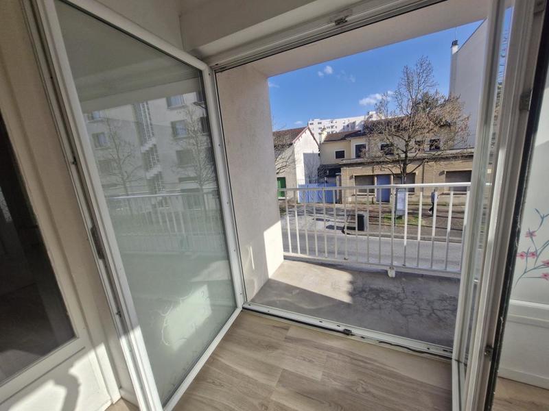 Maison de village - 94 m² - 4 pièces