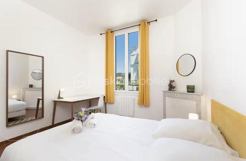 Appartement - 76 m² - 5 pièces