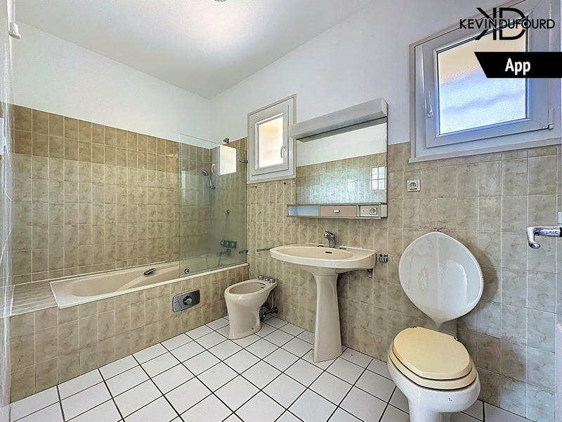 Immeuble - 390 m² - 10 pièces