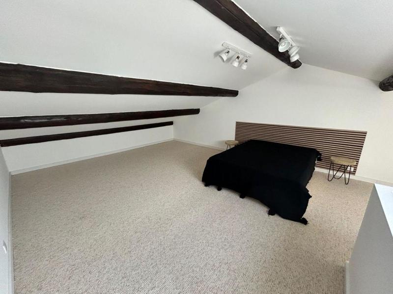 Appartement - 62 m² - 1 pièce