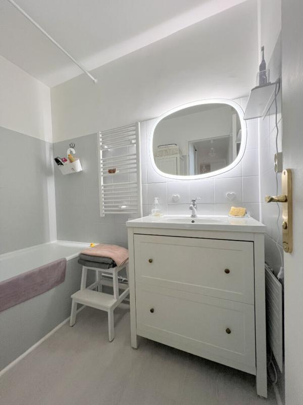 Appartement - 100 m² - 5 pièces