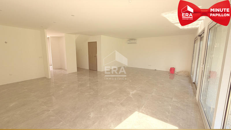 Maison - 139 m² - 5 pièces