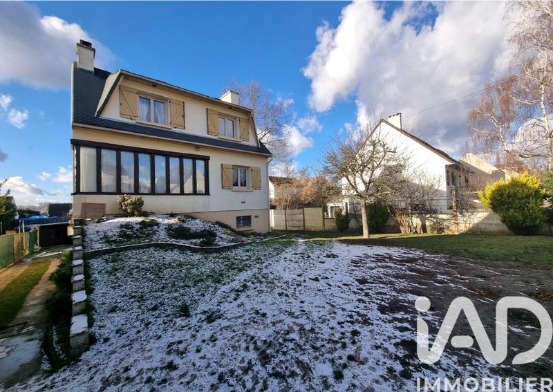 Maison - 110 m² - 5 pièces