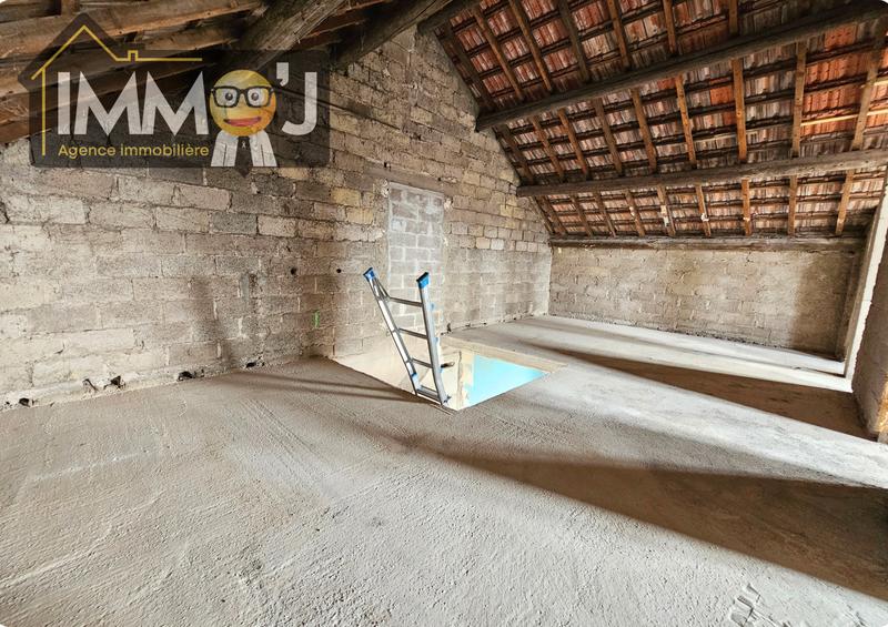 Maison - 210 m² - 4 pièces