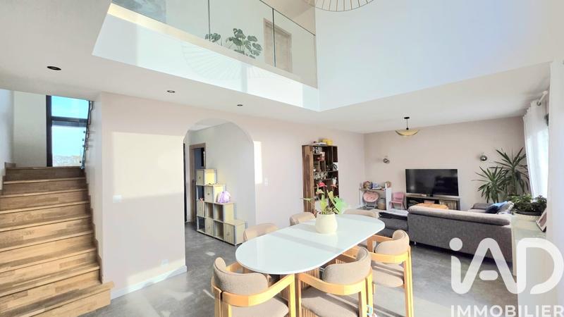 Maison - 130 m² - 7 pièces