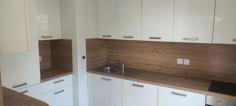 Appartement - 82 m² - 3 pièces