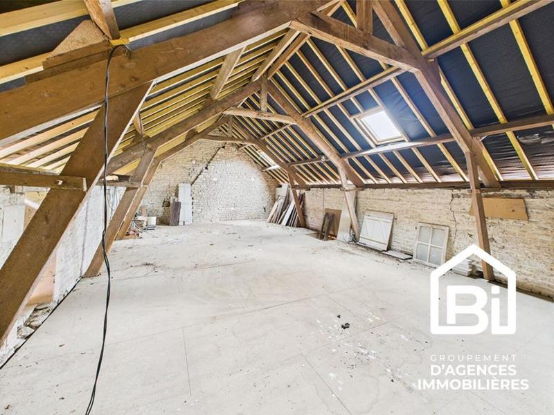 Propriété - 290 m² - 7 pièces