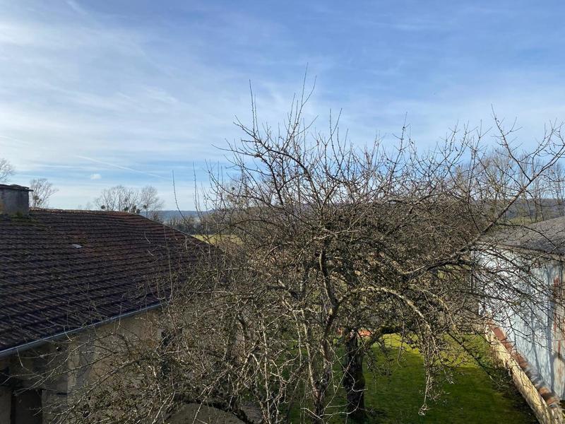 Maison - 205 m² - 5 pièces