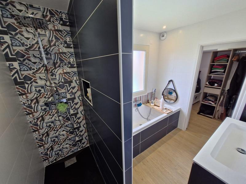 Villa - 103 m² - 4 pièces