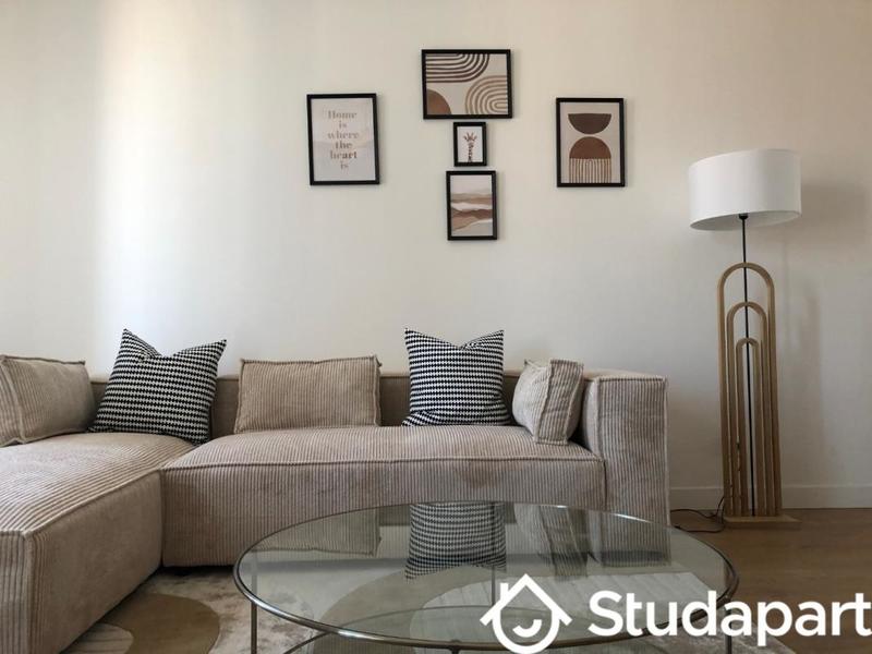 Chambre - 18 m² - 1 pièce