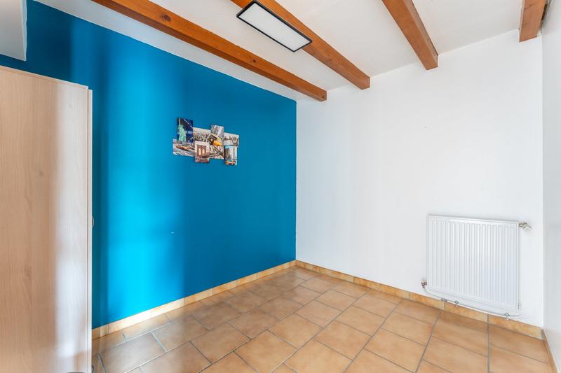 Maison - 187 m² - 9 pièces