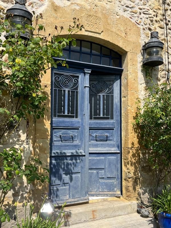 Maison - 310 m² - 8 pièces