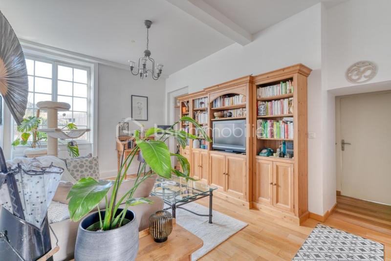 Appartement - 79 m² - 3 pièces