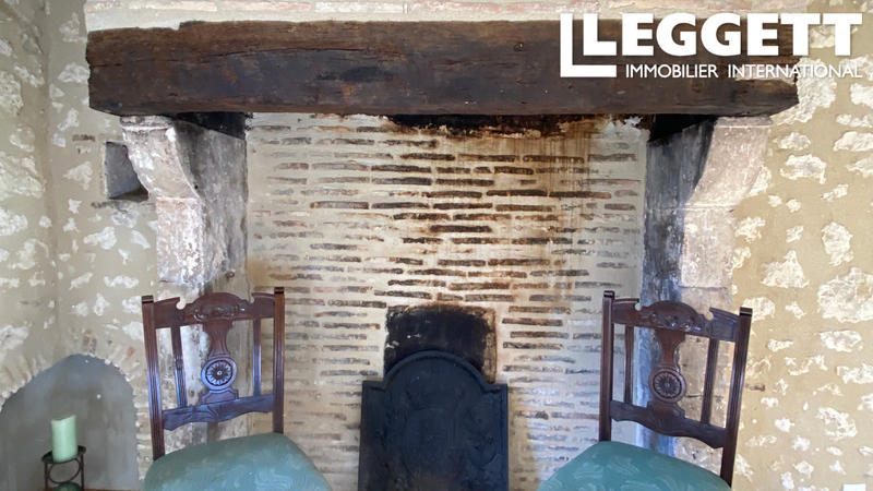 Maison - 227 m² - 7 pièces