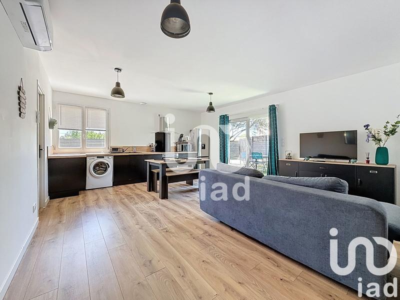 Maison - 218 m² - 7 pièces