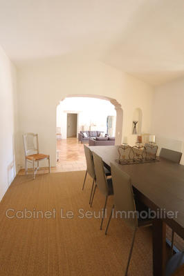 Maison - 187 m² - 6 pièces