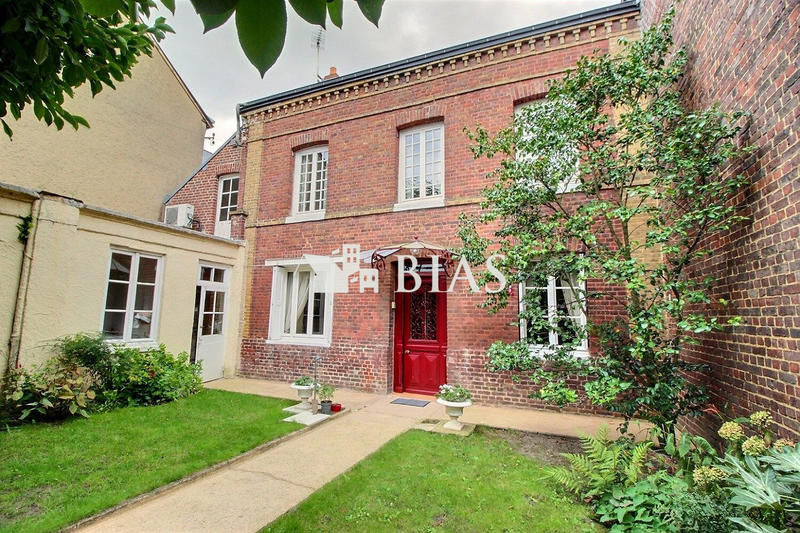 Maison - 113 m² - 5 pièces