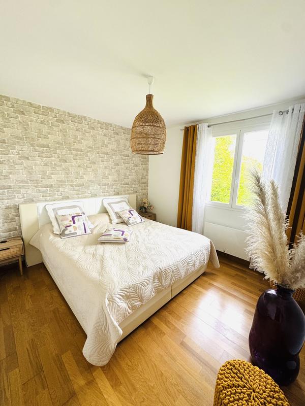 Maison - 140 m² - 7 pièces