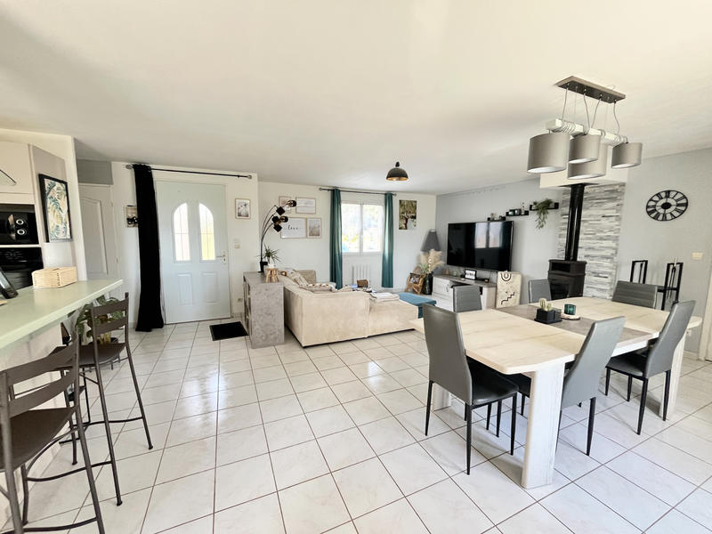 Maison - 102 m² - 5 pièces