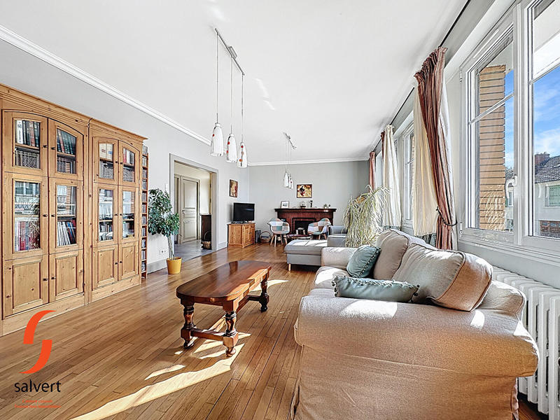 Maison - 138 m² - 5 pièces