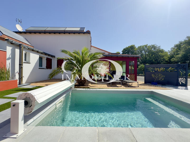 Maison - 117 m² - 7 pièces