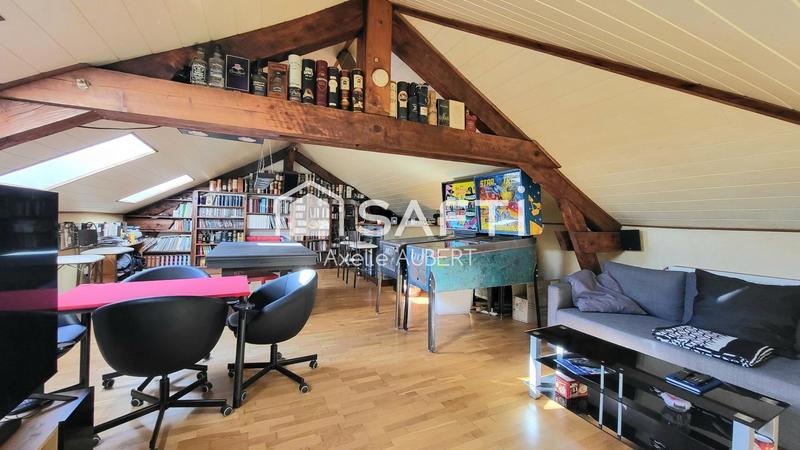 Maison - 140 m² - 7 pièces