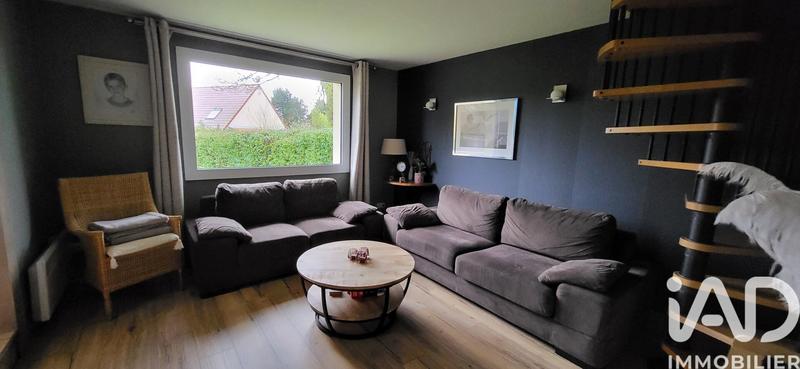 Maison - 92 m² - 5 pièces