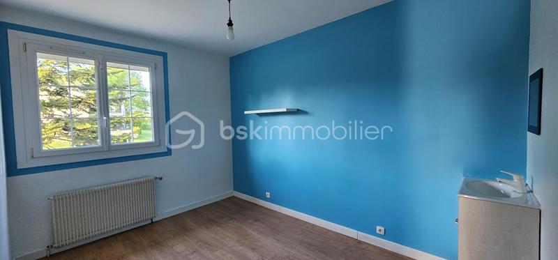 Maison - 102 m² - 7 pièces