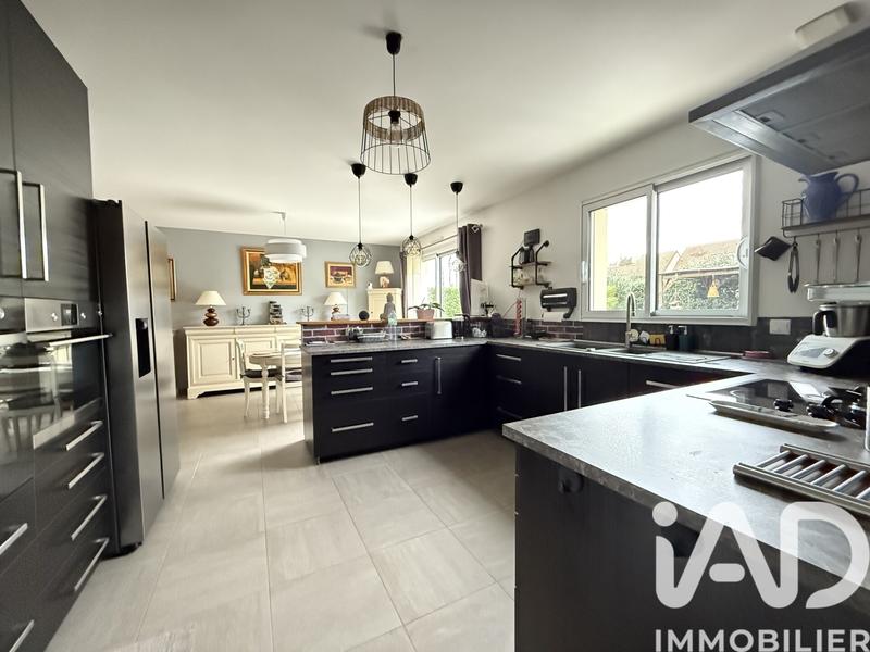 Maison - 110 m² - 5 pièces