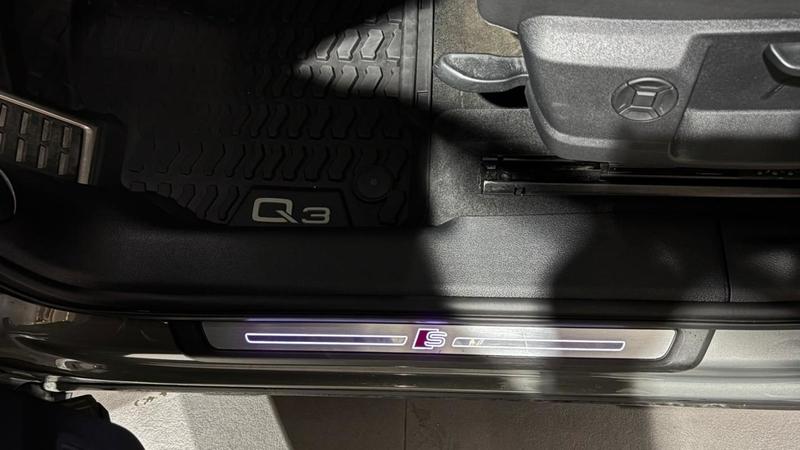 Audi Q3 45 TFSIe 245 ch s tronic 6 s line