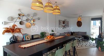 Maison - 107 m² - 5 pièces