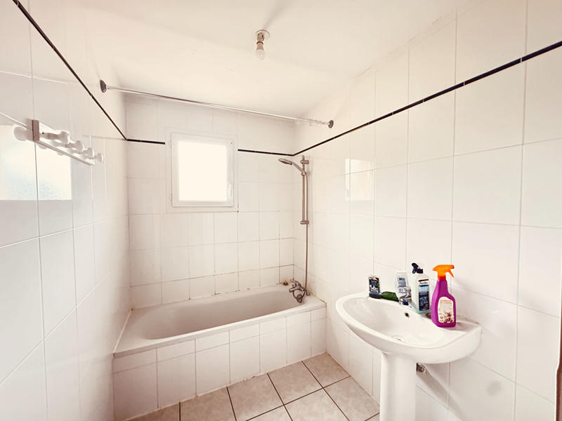 Maison - 86 m² - 4 pièces