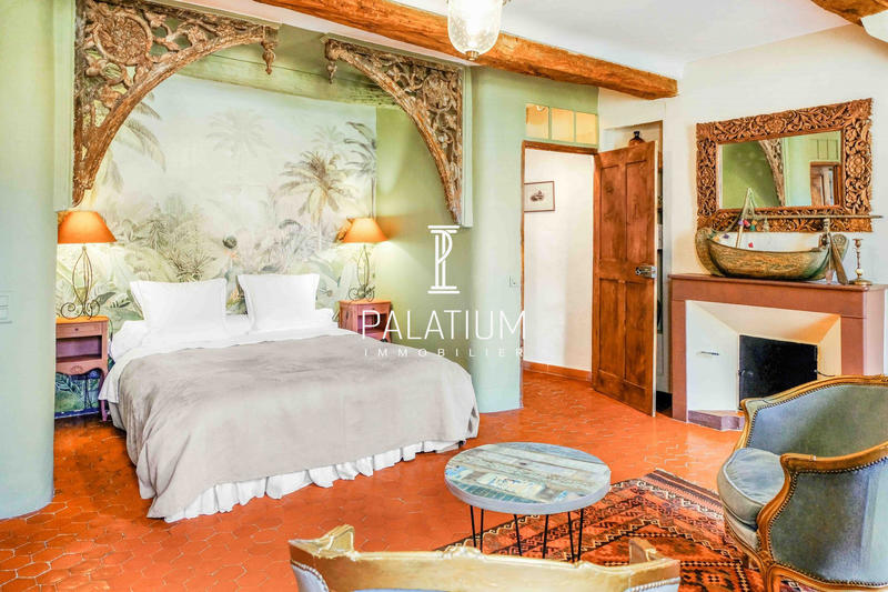 Bastide - 249 m² - 6 pièces