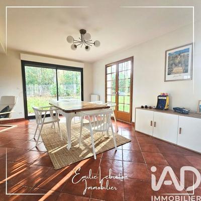 Maison - 150 m² - 7 pièces