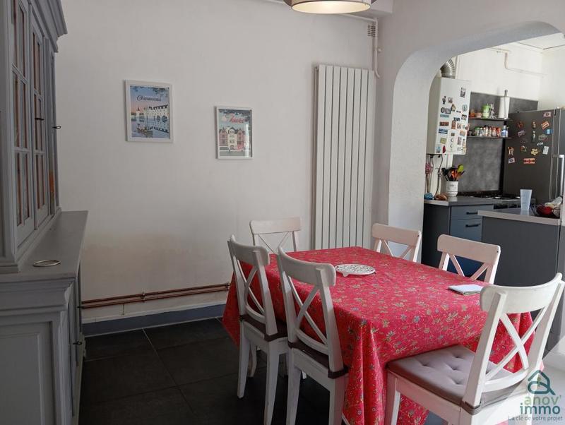 Maison - 157 m² - 8 pièces