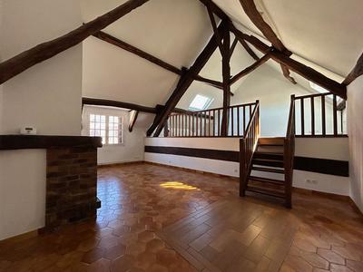 Appartement - 95 m² - 4 pièces