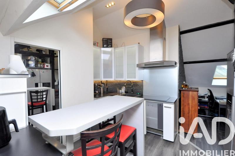 Maison - 194 m² - 7 pièces