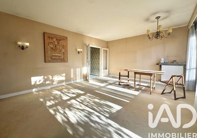 Appartement - 100 m² - 4 pièces