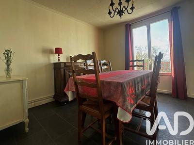 Appartement - 86 m² - 4 pièces