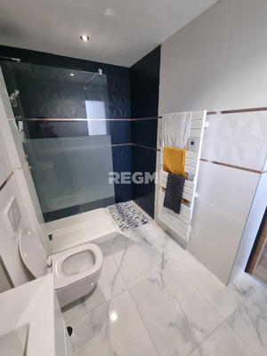 Appartement - 85 m² - 4 pièces