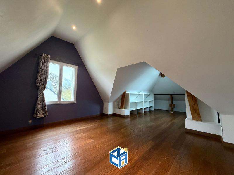 Maison - 162 m² - 6 pièces