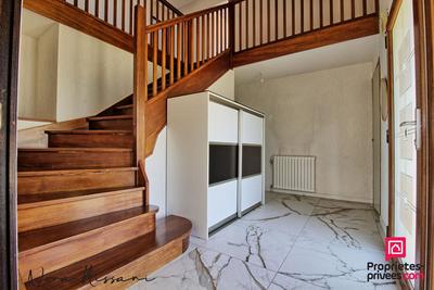 Maison - 173 m² - 5 pièces