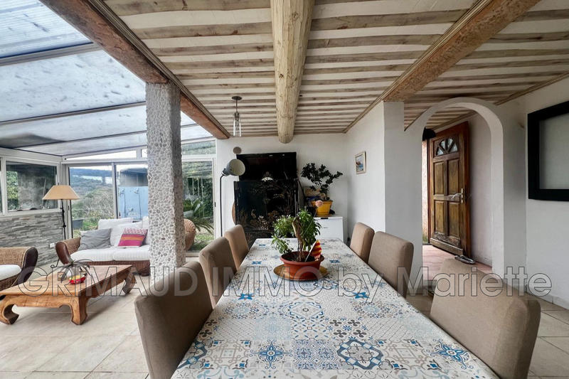 Maison - 170 m² - 7 pièces