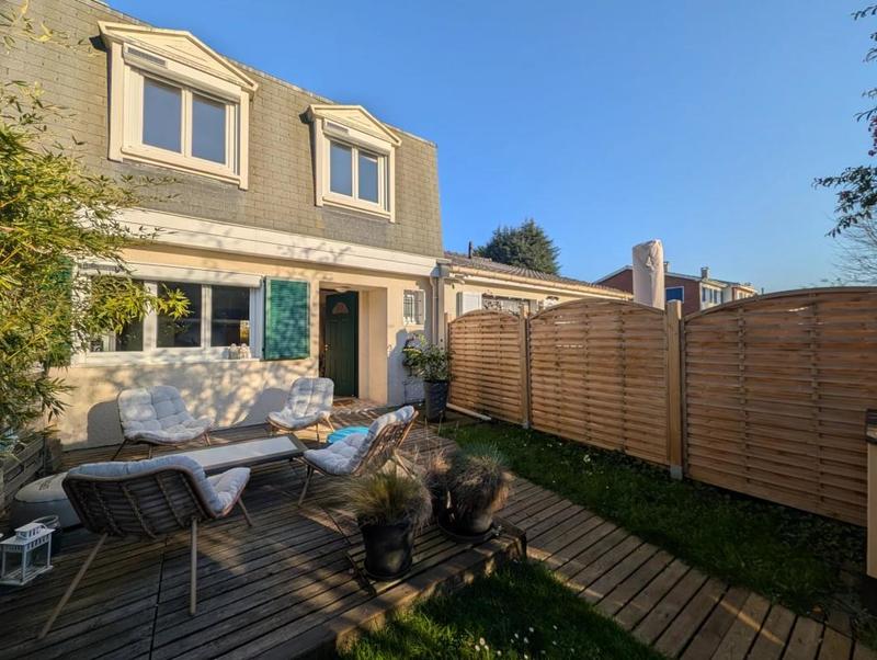 Maison - 112 m² - 5 pièces