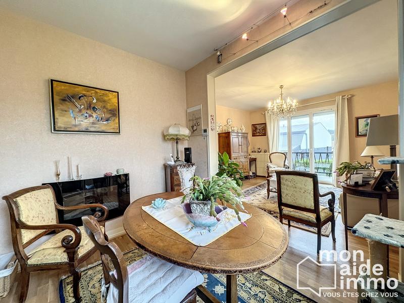 Maison - 160 m² - 10 pièces