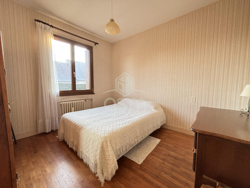 Maison traditionnelle - 131 m² - 5 pièces