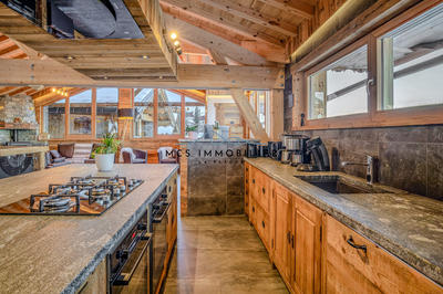 Châlet - 279 m² - 9 pièces