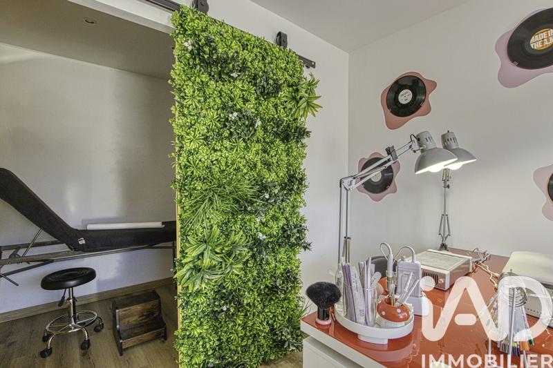 Maison - 122 m² - 5 pièces