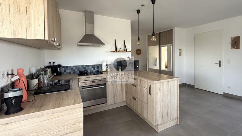 Appartement - 120 m² - 6 pièces